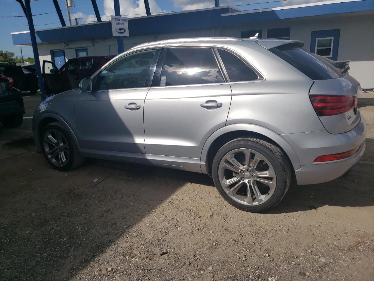 AUDI Q3 PREMIUM PLUS