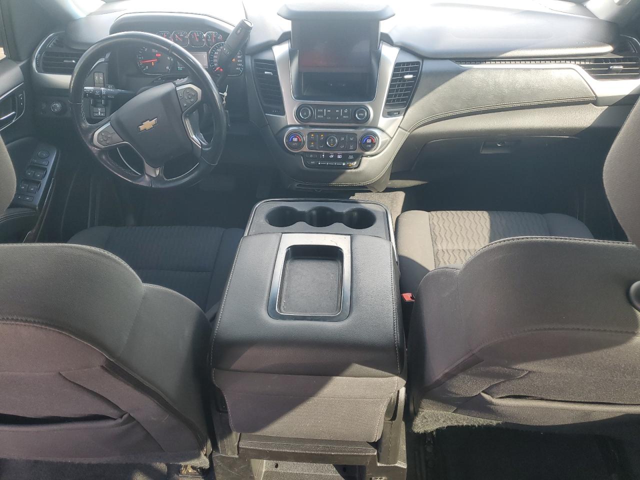 CHEVROLET TAHOE C1500 LS