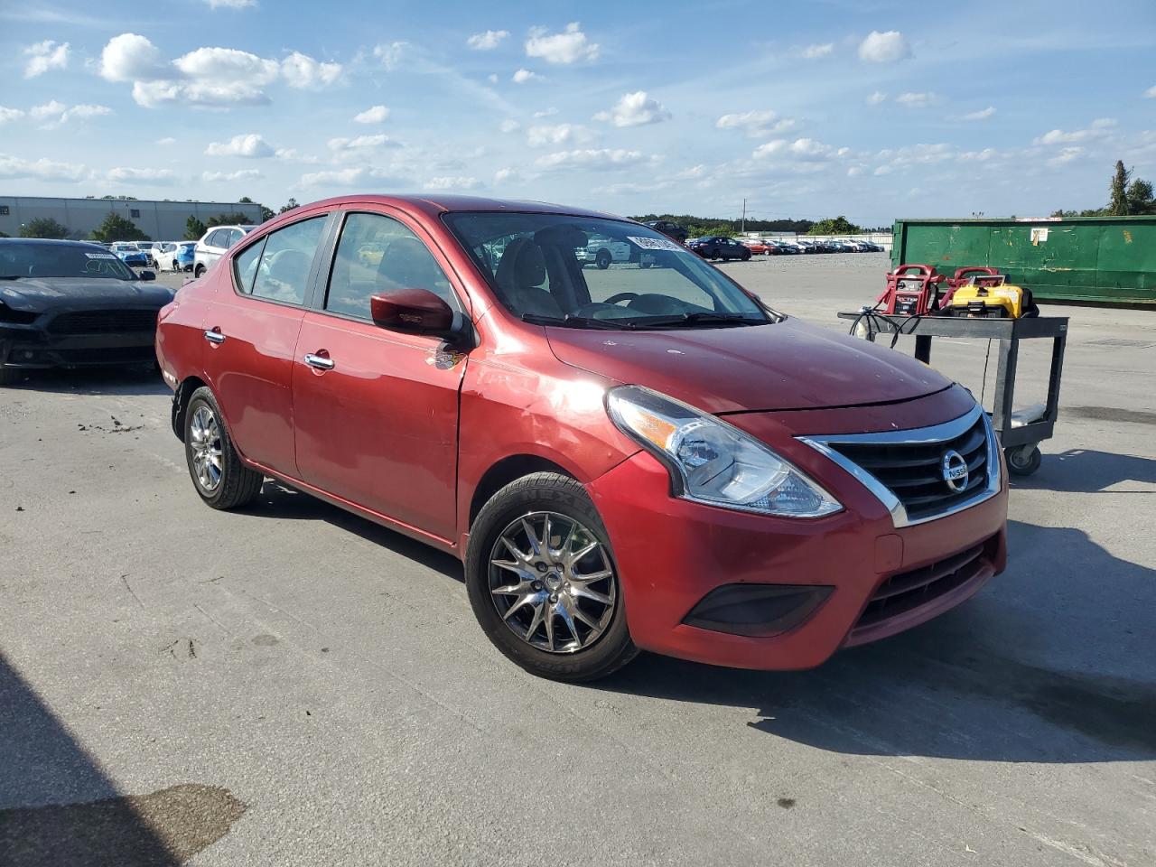NISSAN VERSA S