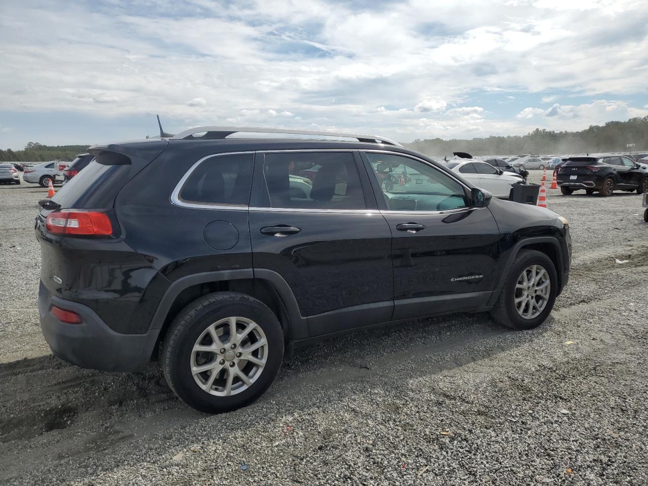 JEEP GRAND CHEROKEE LATITUDE