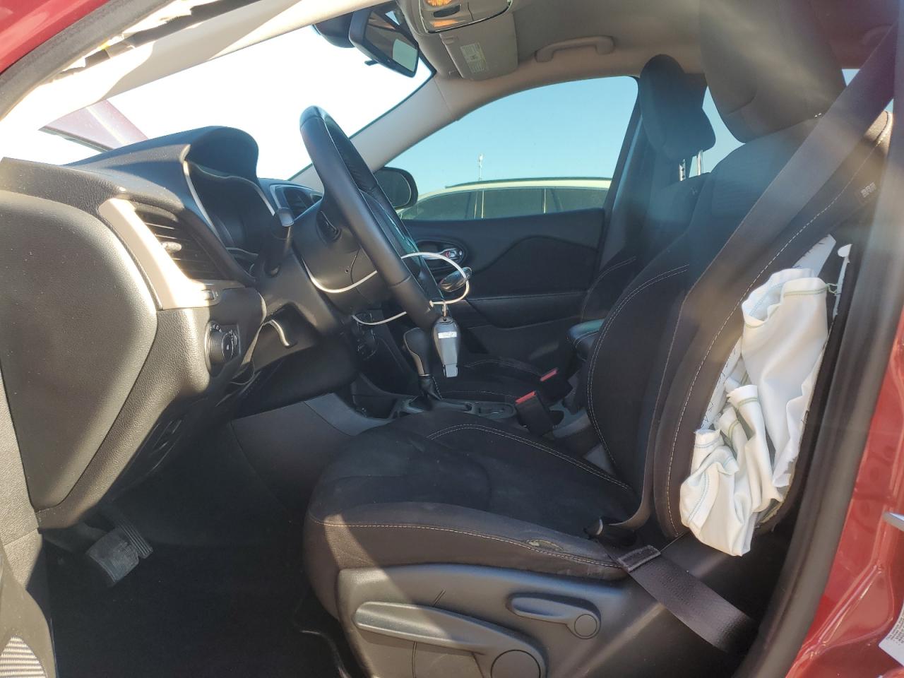 JEEP GRAND CHEROKEE LATITUDE