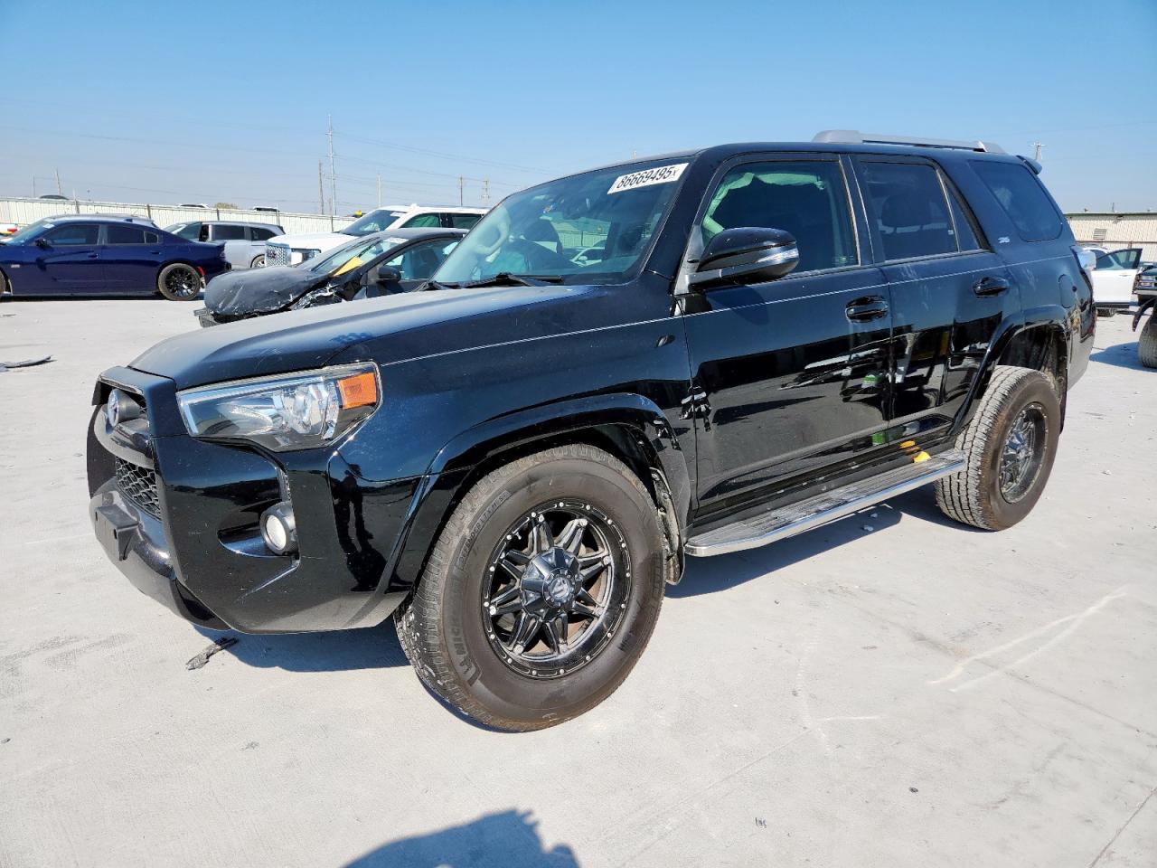TOYOTA 4RUNNER SR5