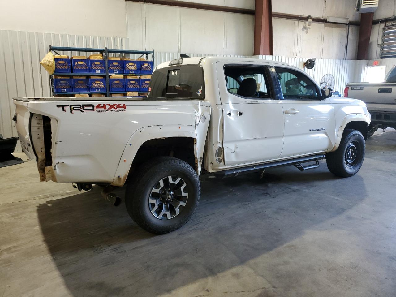 TOYOTA TACOMA DOUBLE CAB