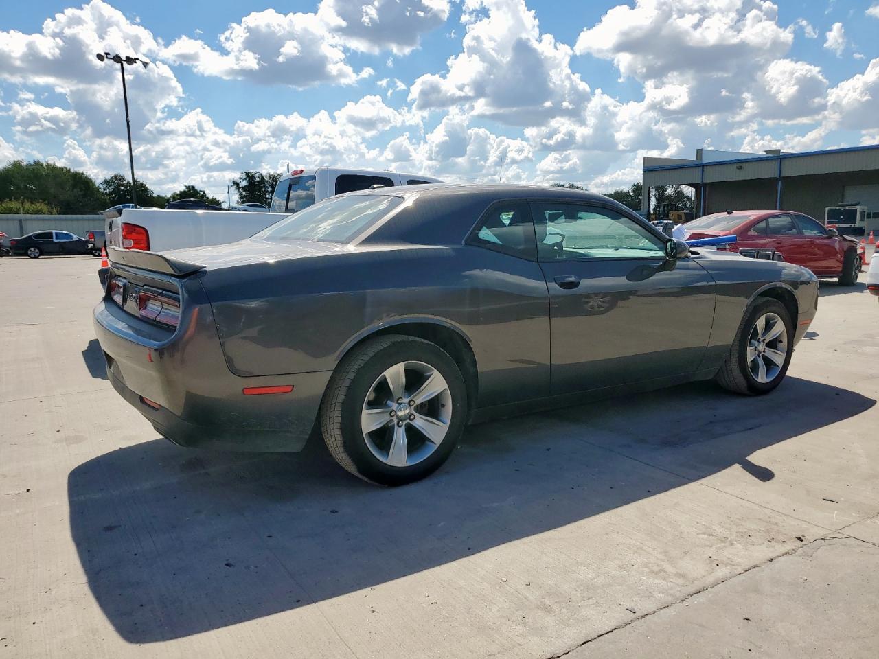 DODGE CHALLENGER SXT