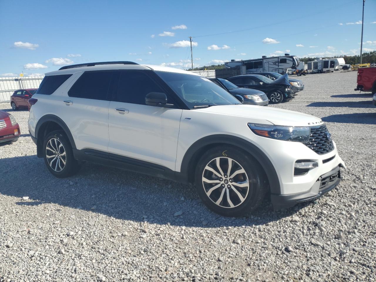 FORD EXPLORER ST-LINE