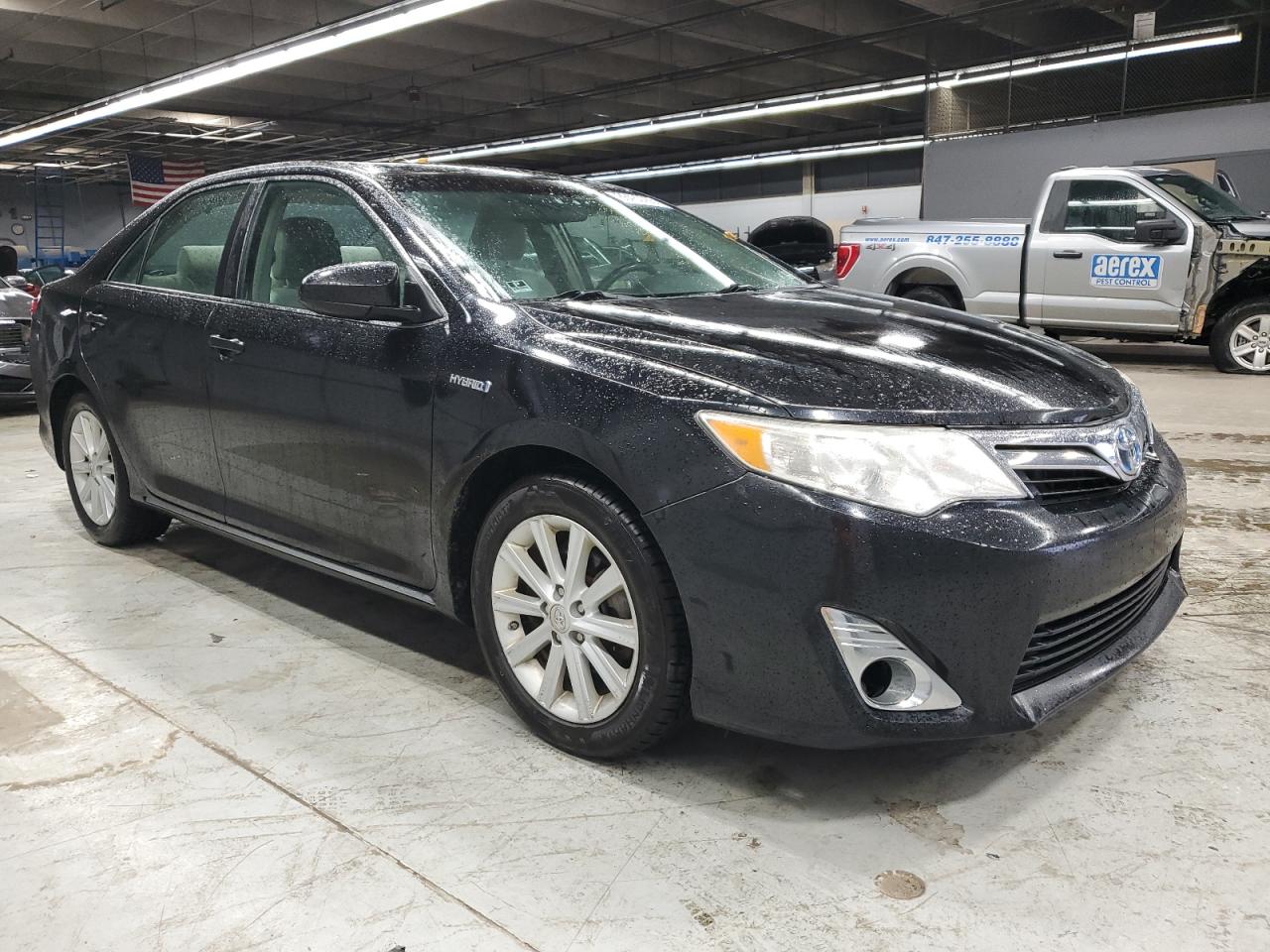 TOYOTA CAMRY HYBRID