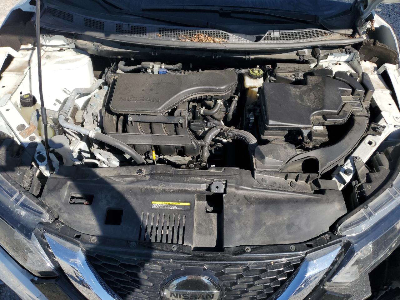 NISSAN ROGUE SPORT S