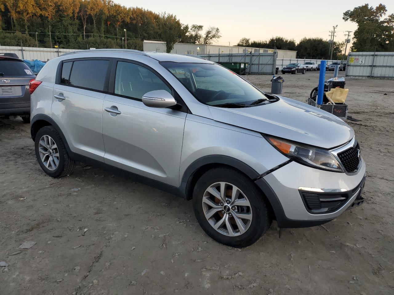 KIA SPORTAGE LX