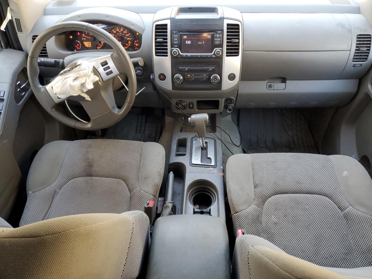 NISSAN FRONTIER S