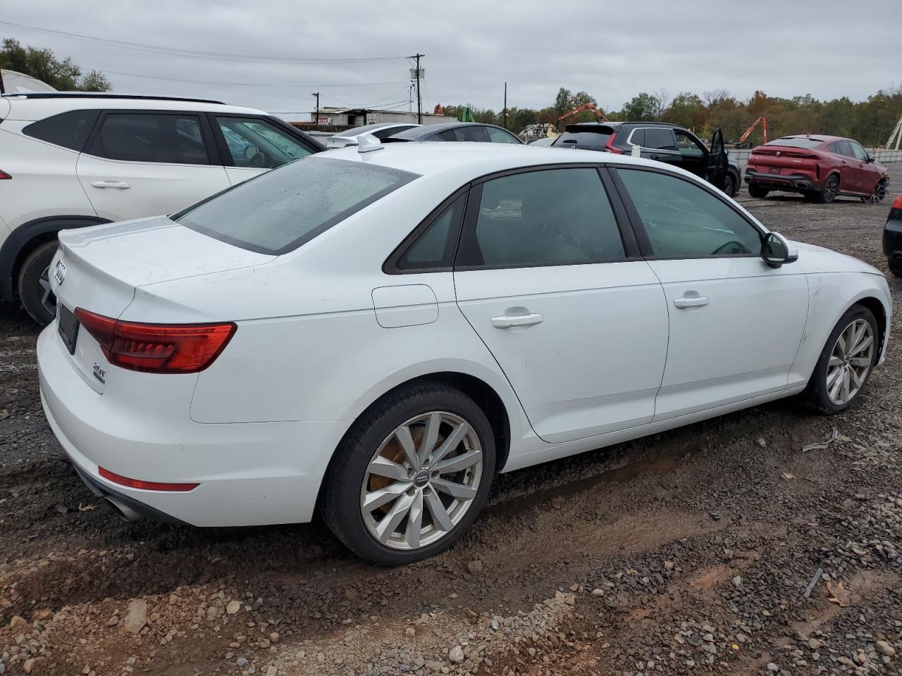 AUDI A4 PREMIUM