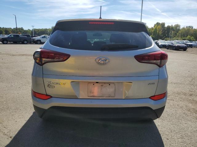 2018 HYUNDAI TUCSON SE KM8J2CA47JU624983