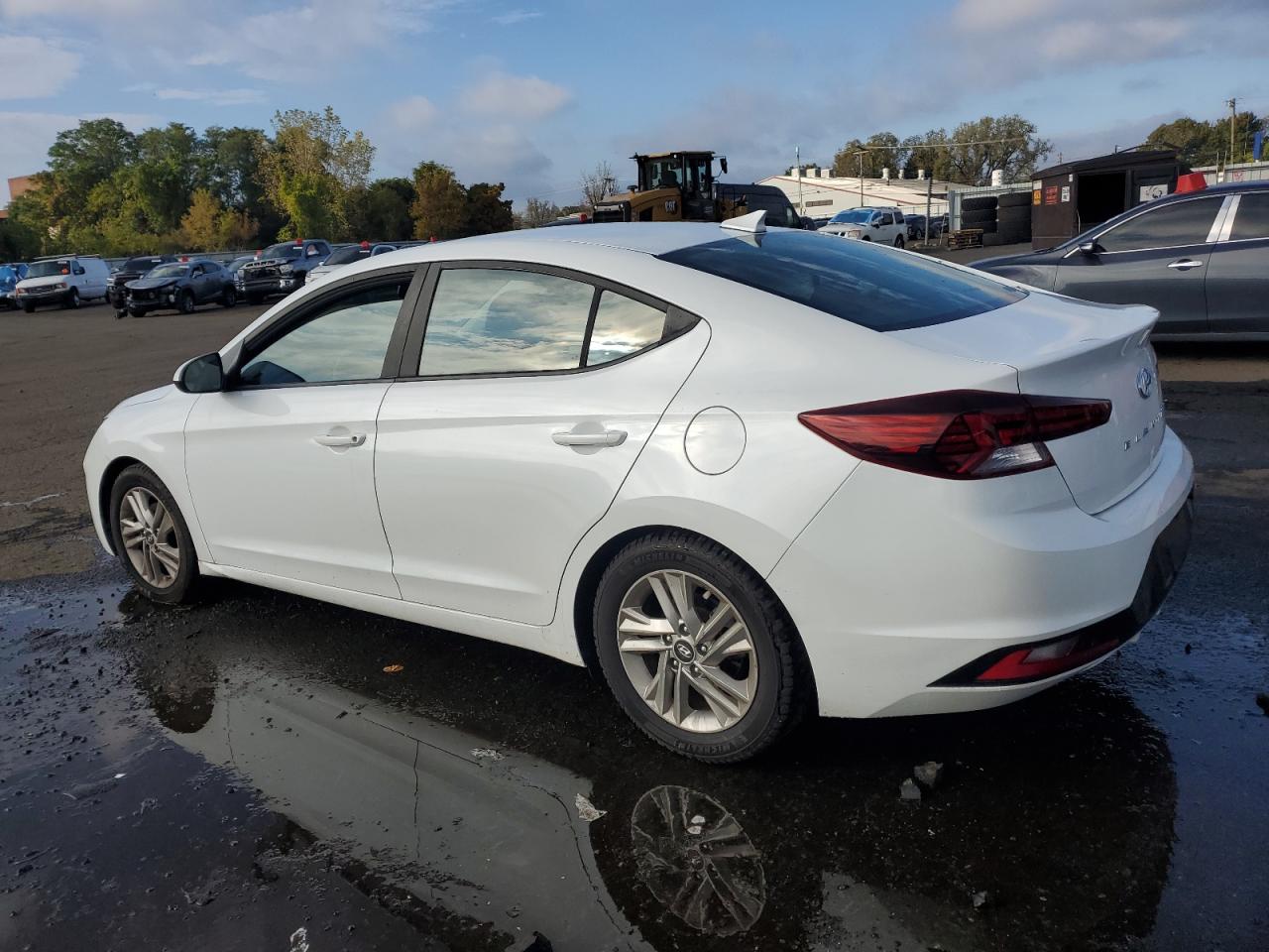 HYUNDAI ELANTRA SEL