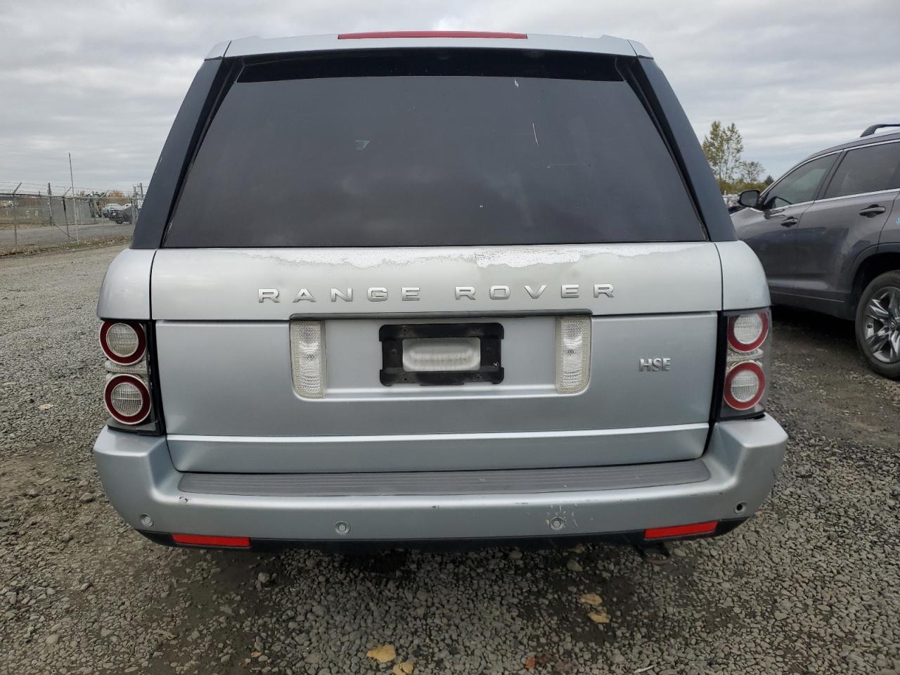 LAND ROVER RANGE ROVER HSE LUXURY