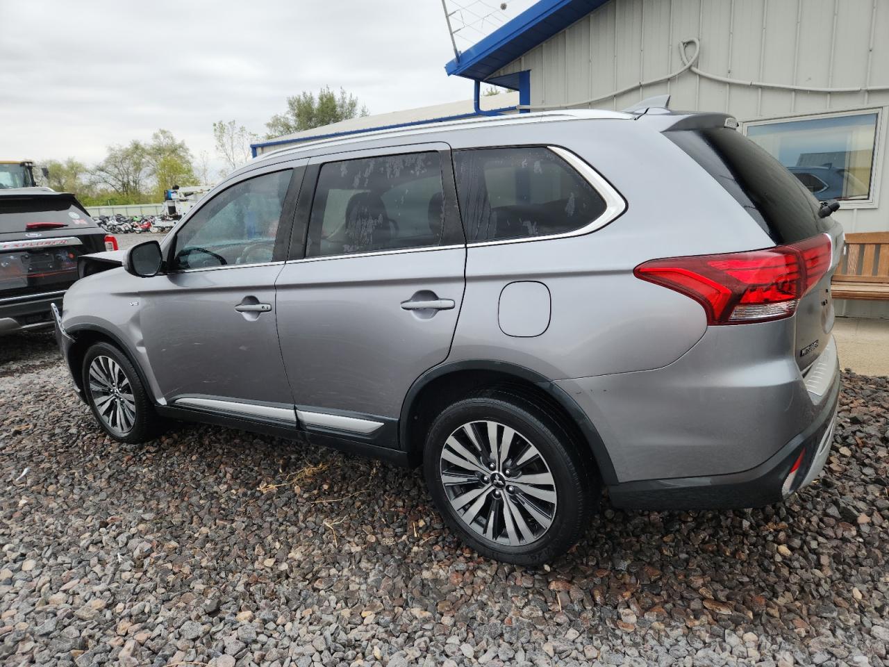 MITSUBISHI OUTLANDER GT