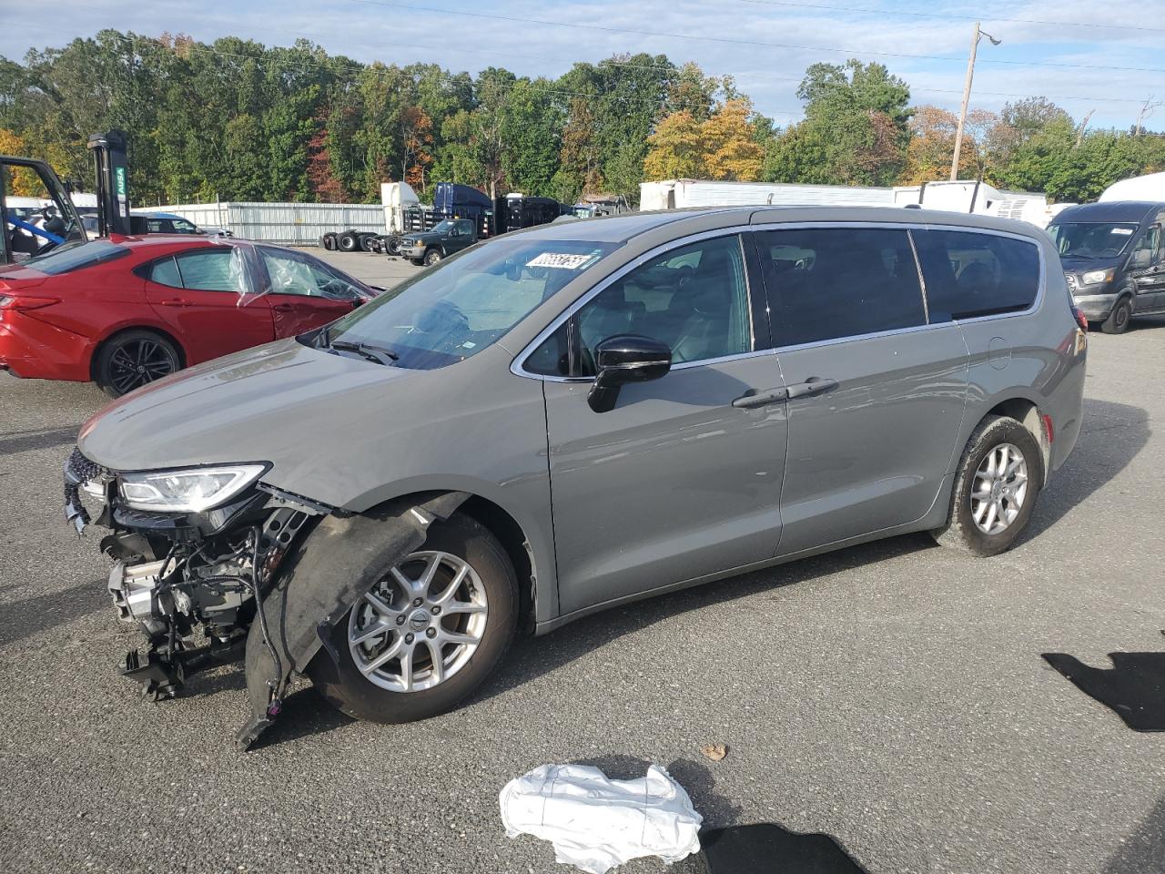 CHRYSLER PACIFICA SELECT