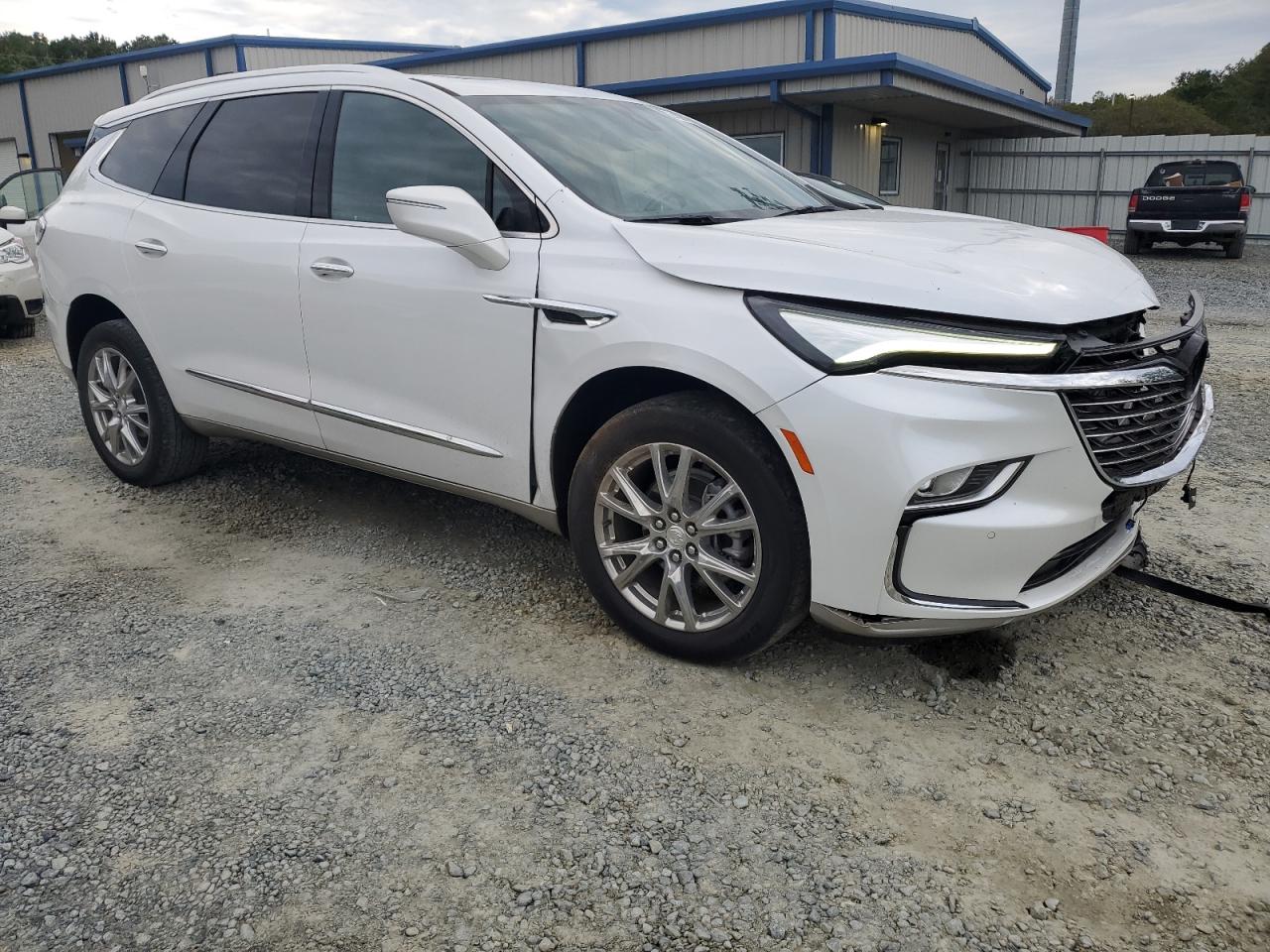 BUICK ENCLAVE ESSENCE