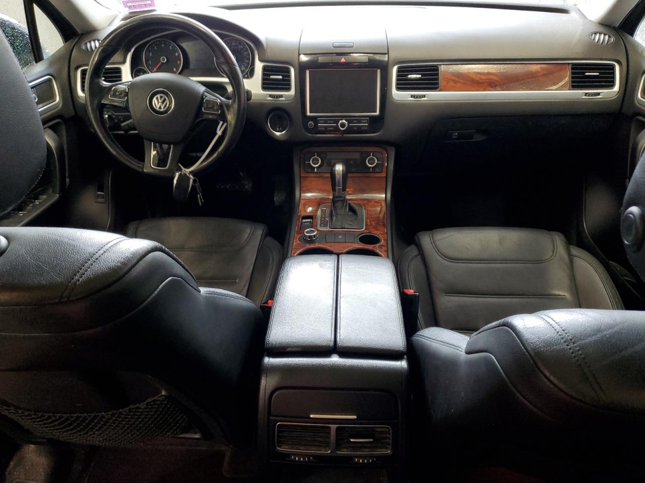 VOLKSWAGEN TOUAREG V6