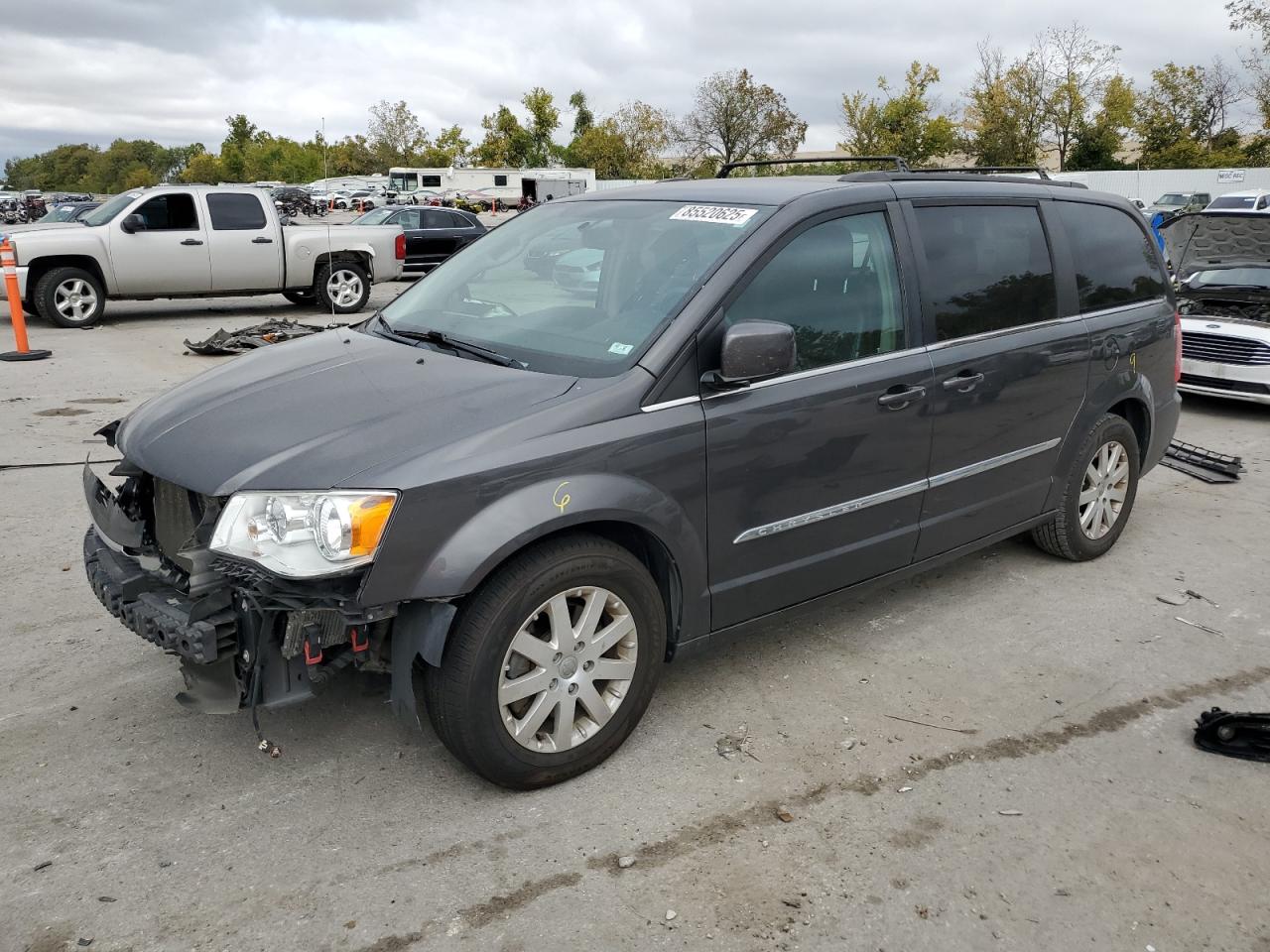 CHRYSLER TOWN & COUNTRY TOURING