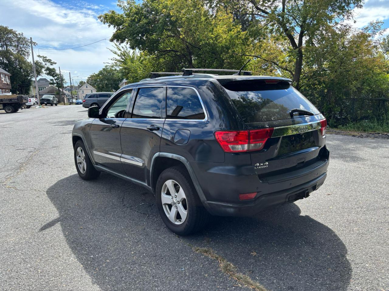 JEEP GRAND CHEROKEE LAREDO