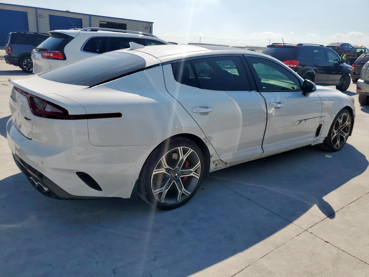 KIA STINGER GT1