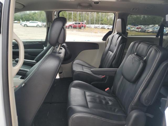2014 CHRYSLER TOWN & COU #3303940689