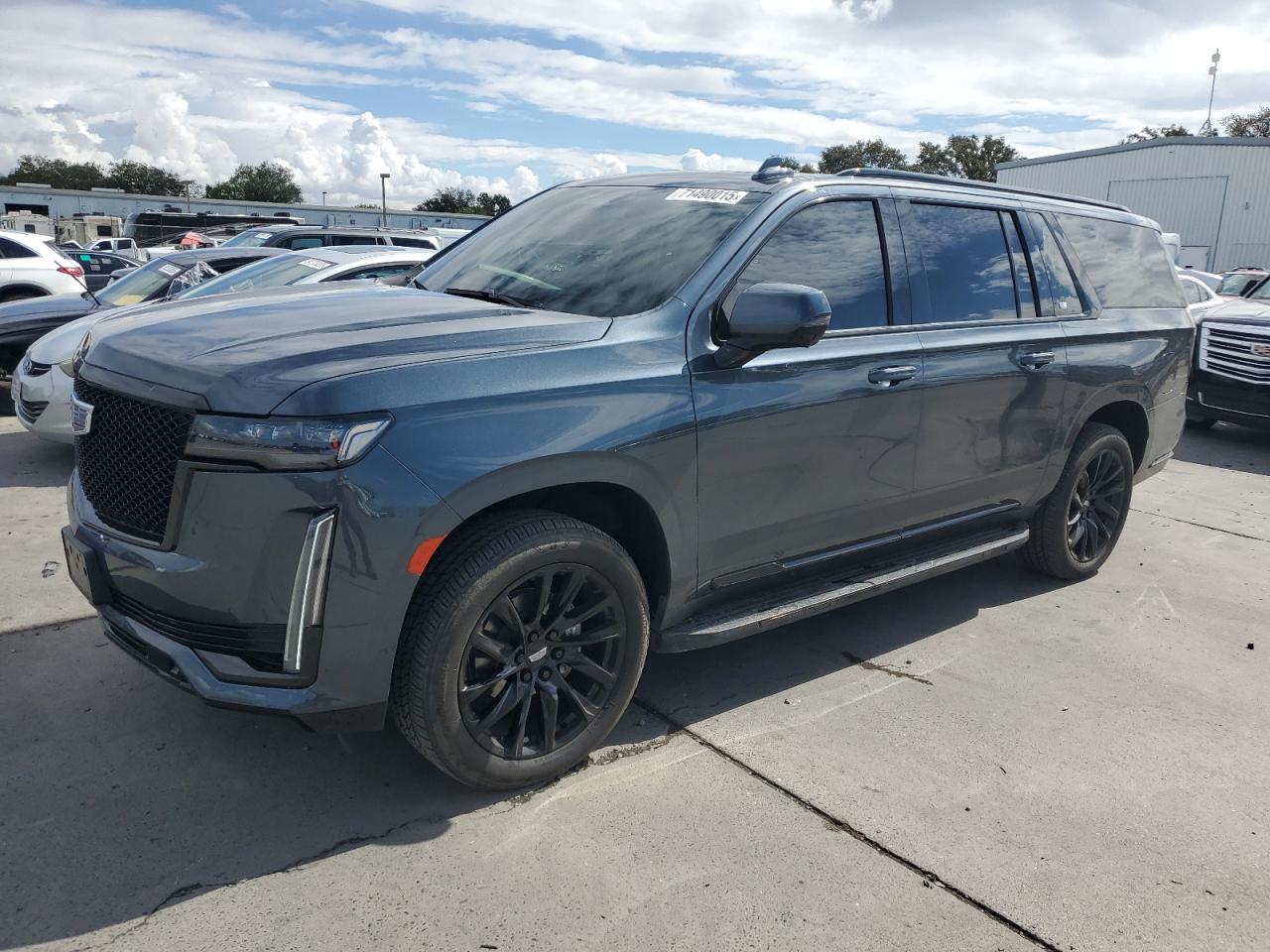 CADILLAC ESCALADE ESV SPORT PLATINUM