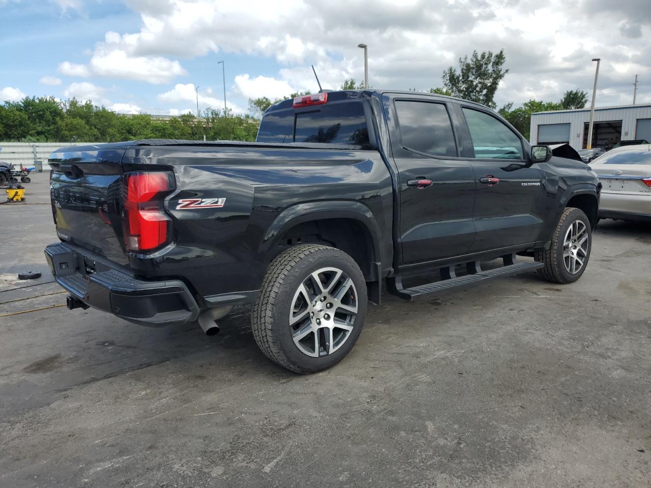 CHEVROLET COLORADO Z71