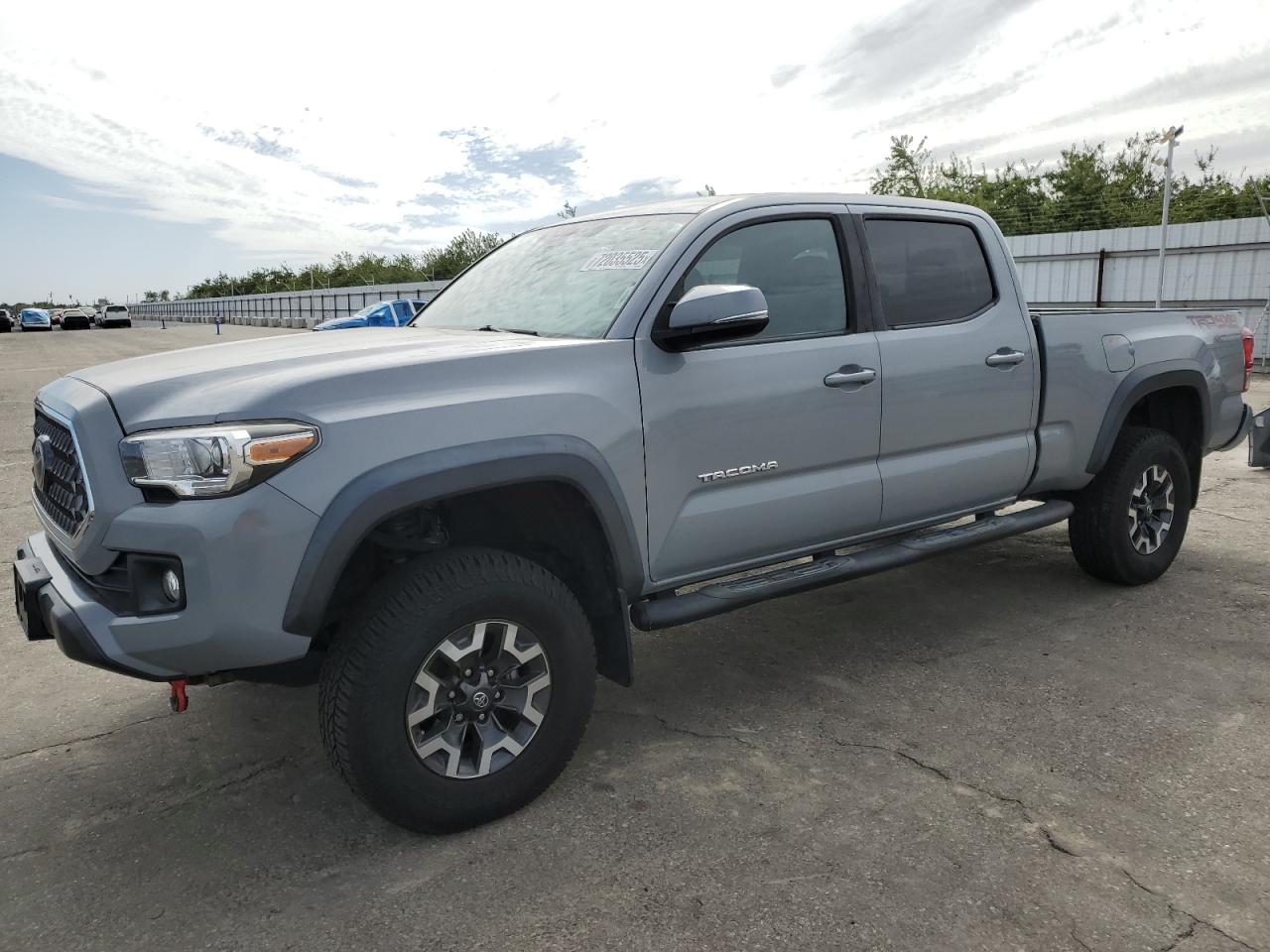 TOYOTA TACOMA DOUBLE CAB