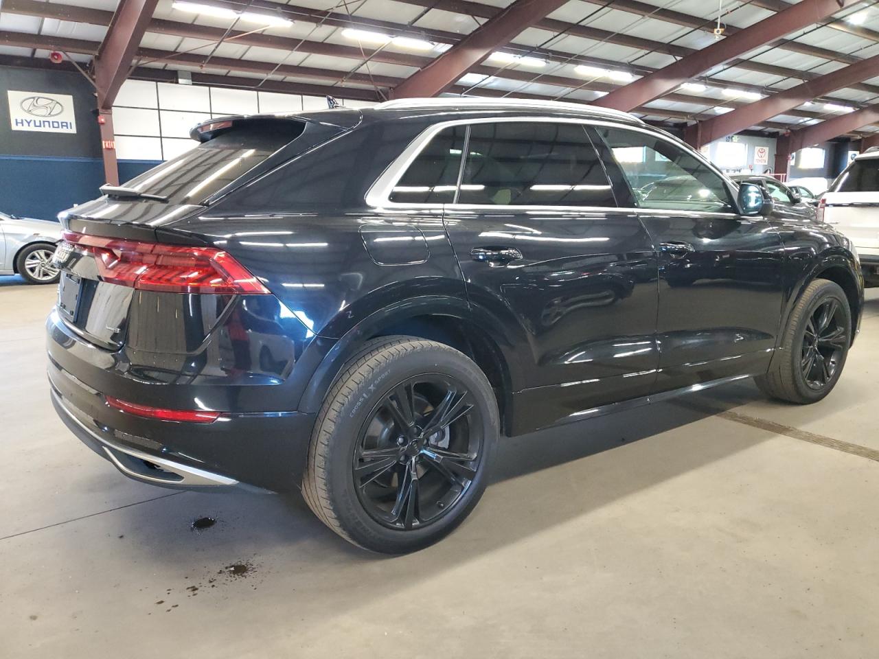AUDI Q8 PREMIUM