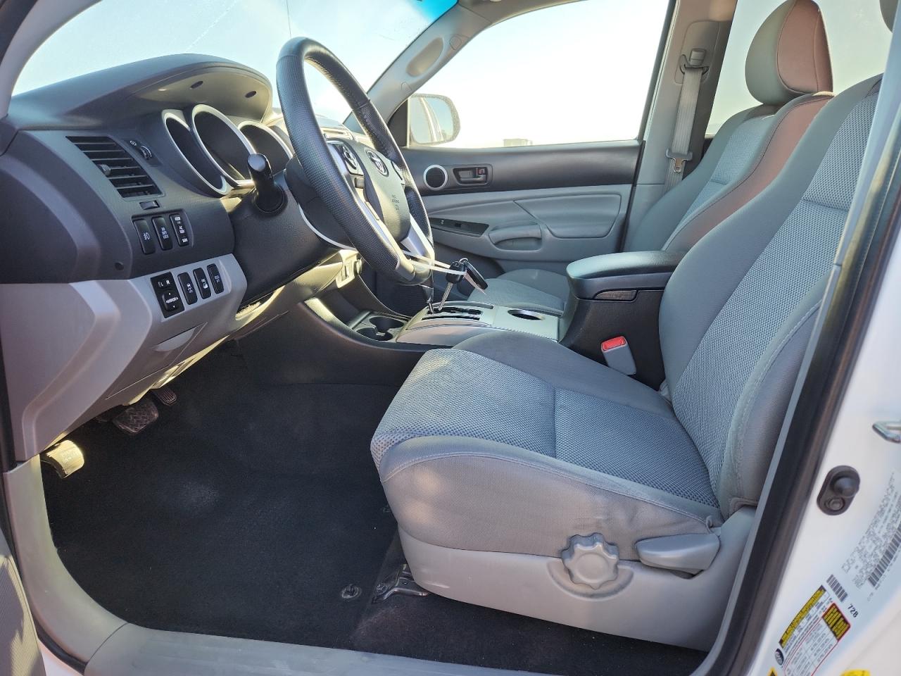 TOYOTA TACOMA DOUBLE CAB