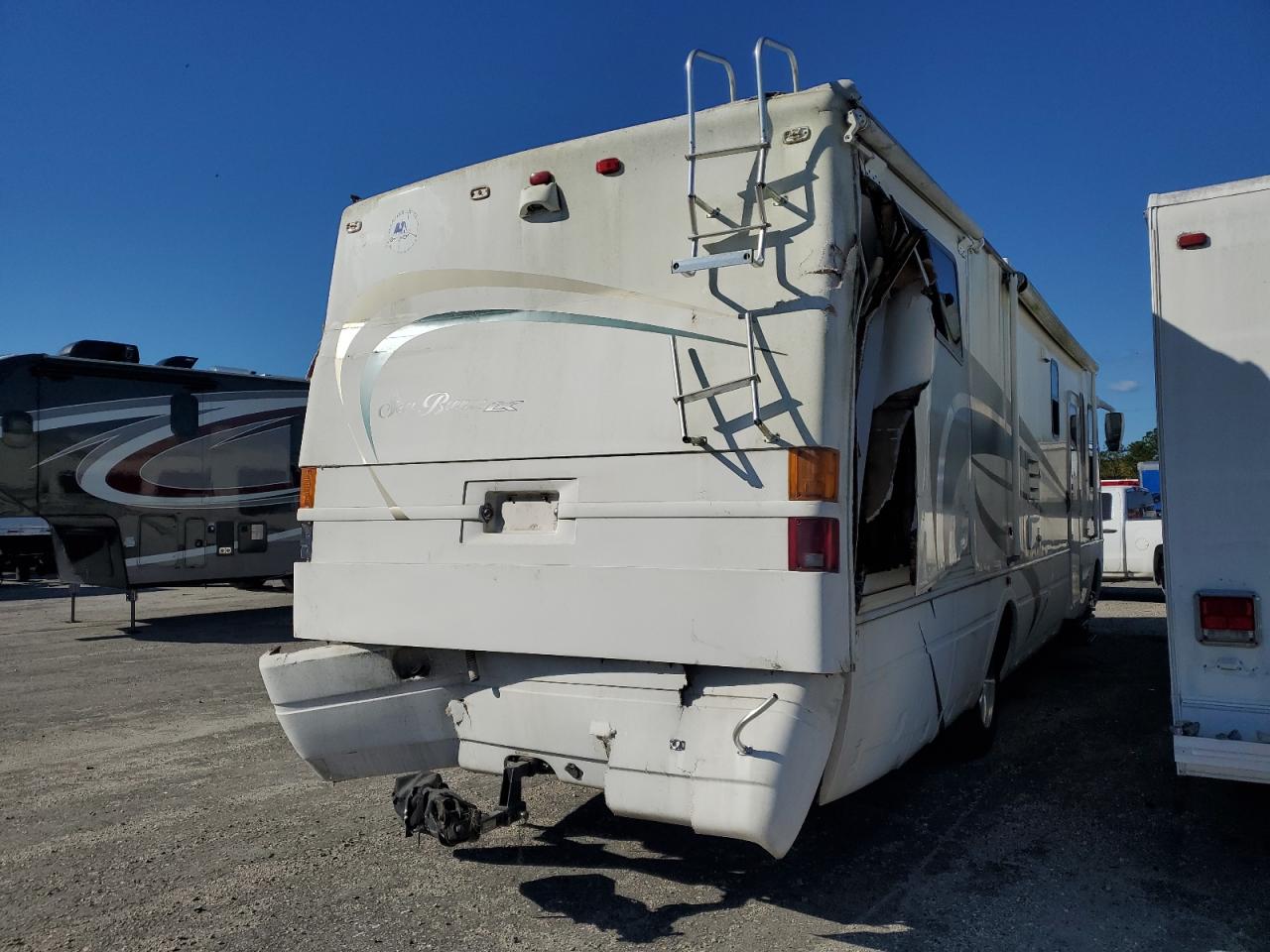 Lot #3290134264 2004 SEAB MOTORHOME