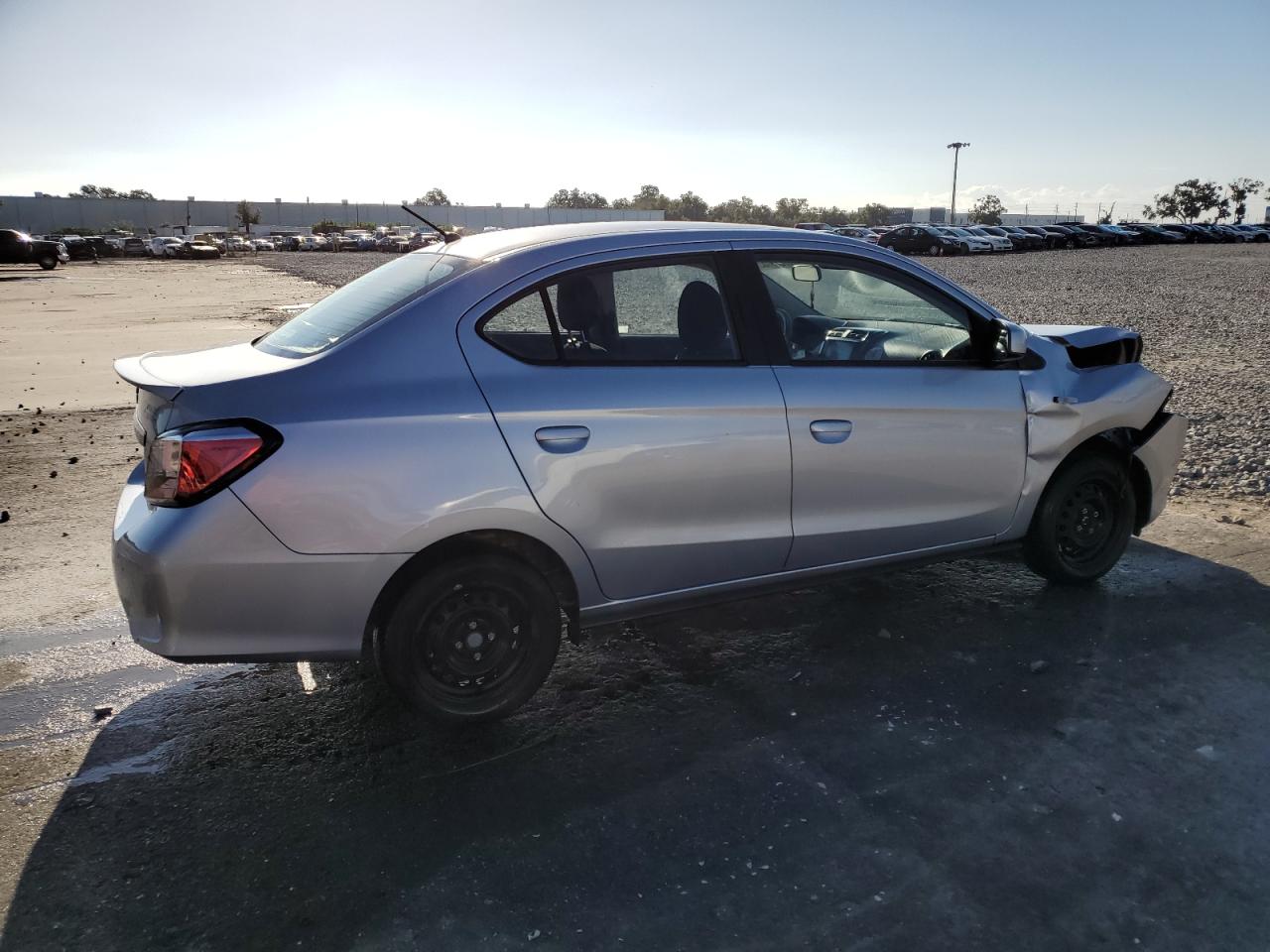 MITSUBISHI MIRAGE G4 ES