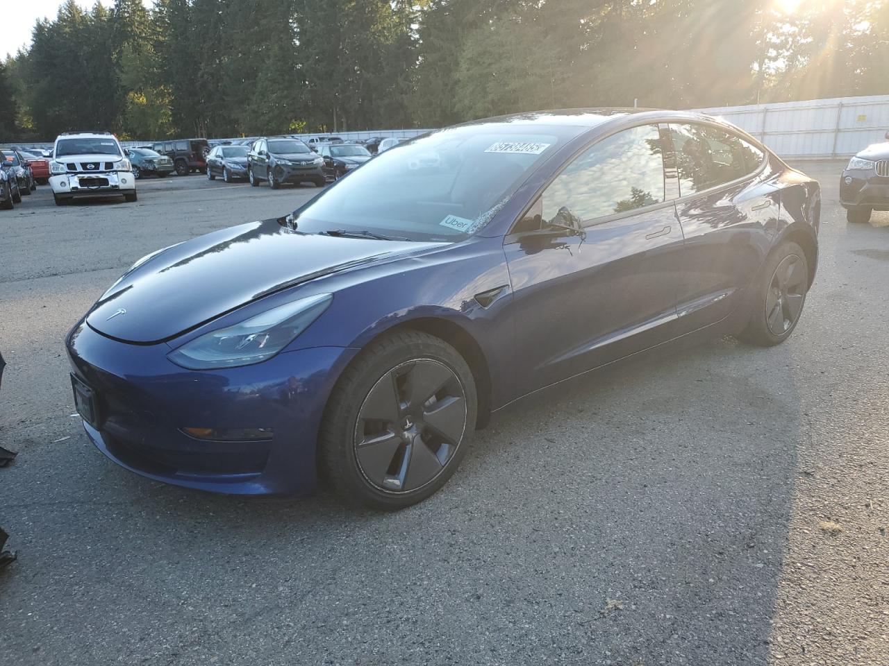 TESLA MODEL 3