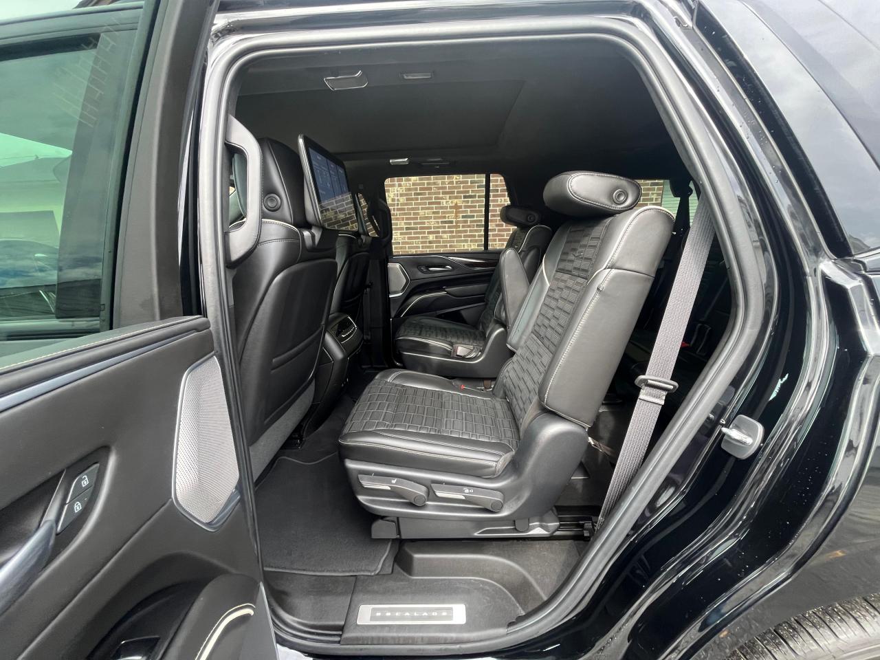 CADILLAC ESCALADE SPORT PLATINUM