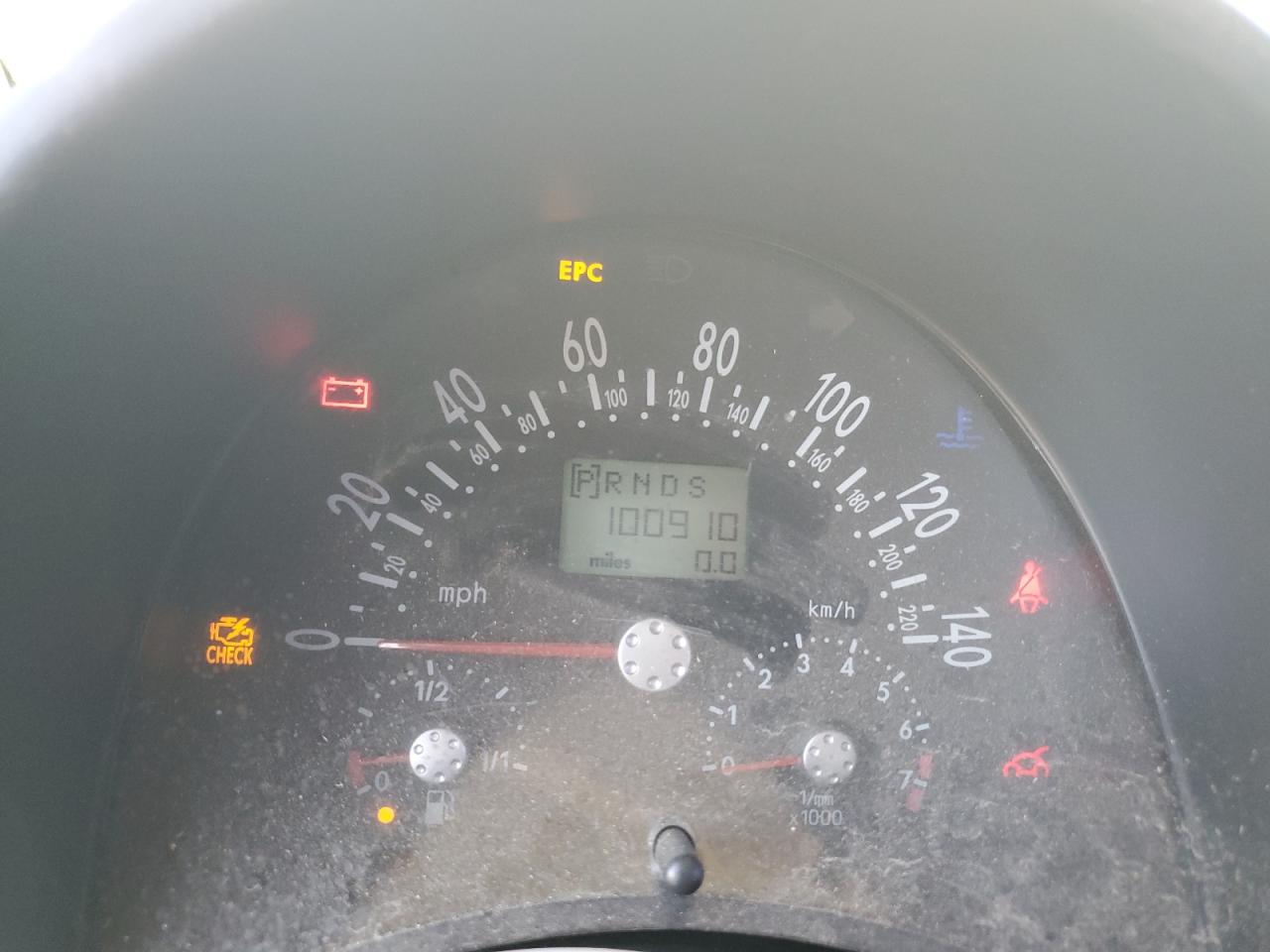 Lot #3281789896 2004 VOLKSWAGEN NEW BEETLE