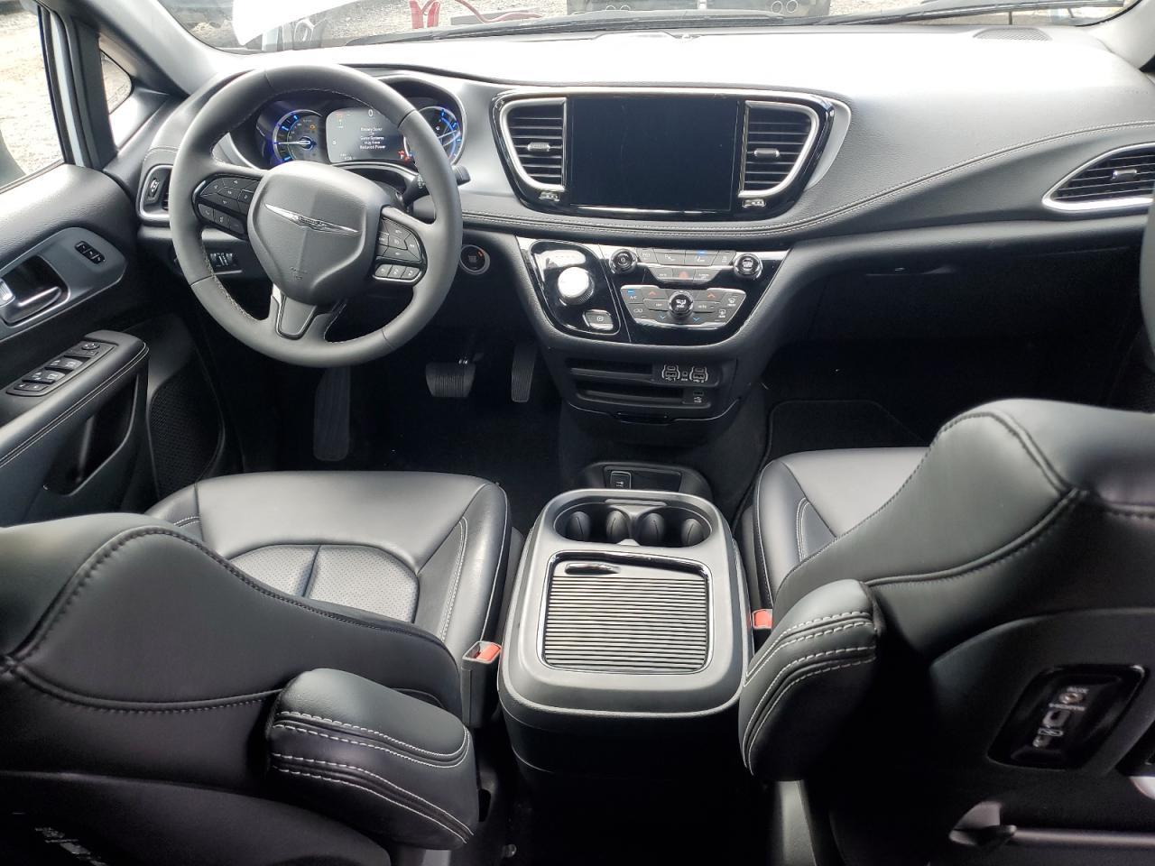 CHRYSLER PACIFICA HYBRID TOURING L