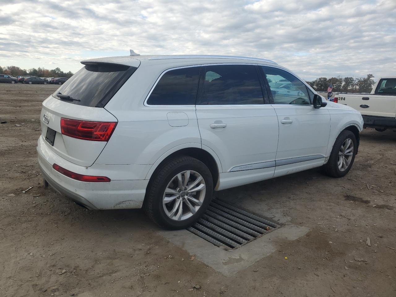 AUDI Q7 PREMIUM PLUS