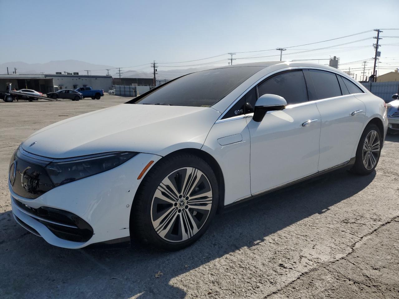 MERCEDES-BENZ EQS 450+