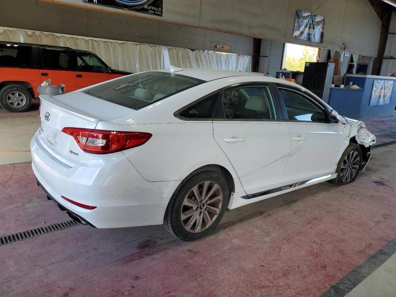 HYUNDAI SONATA SPORT