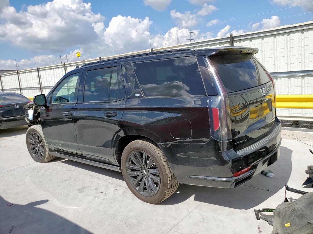 CADILLAC ESCALADE SPORT