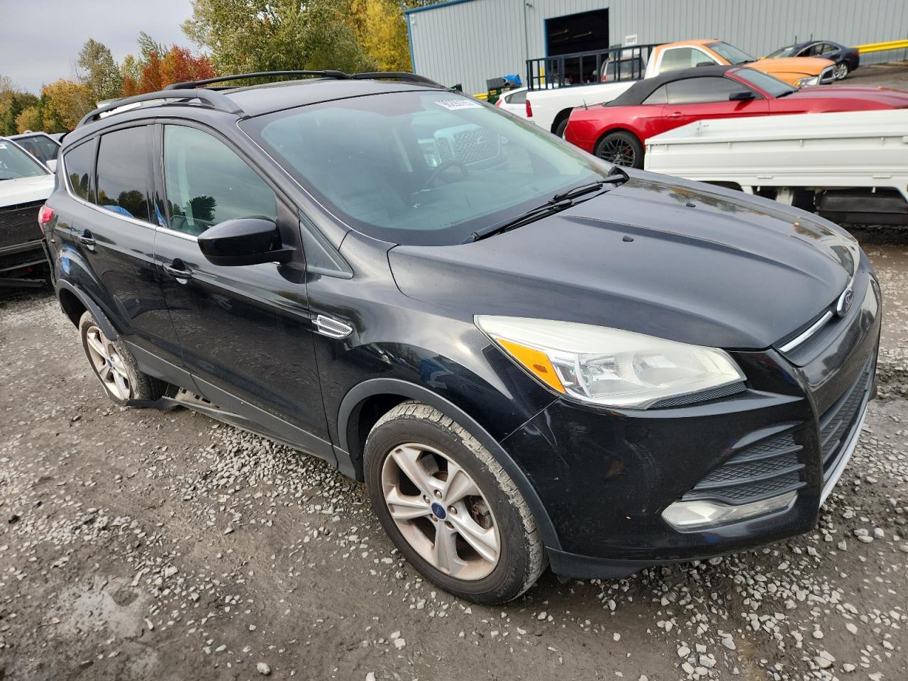 FORD ESCAPE SE