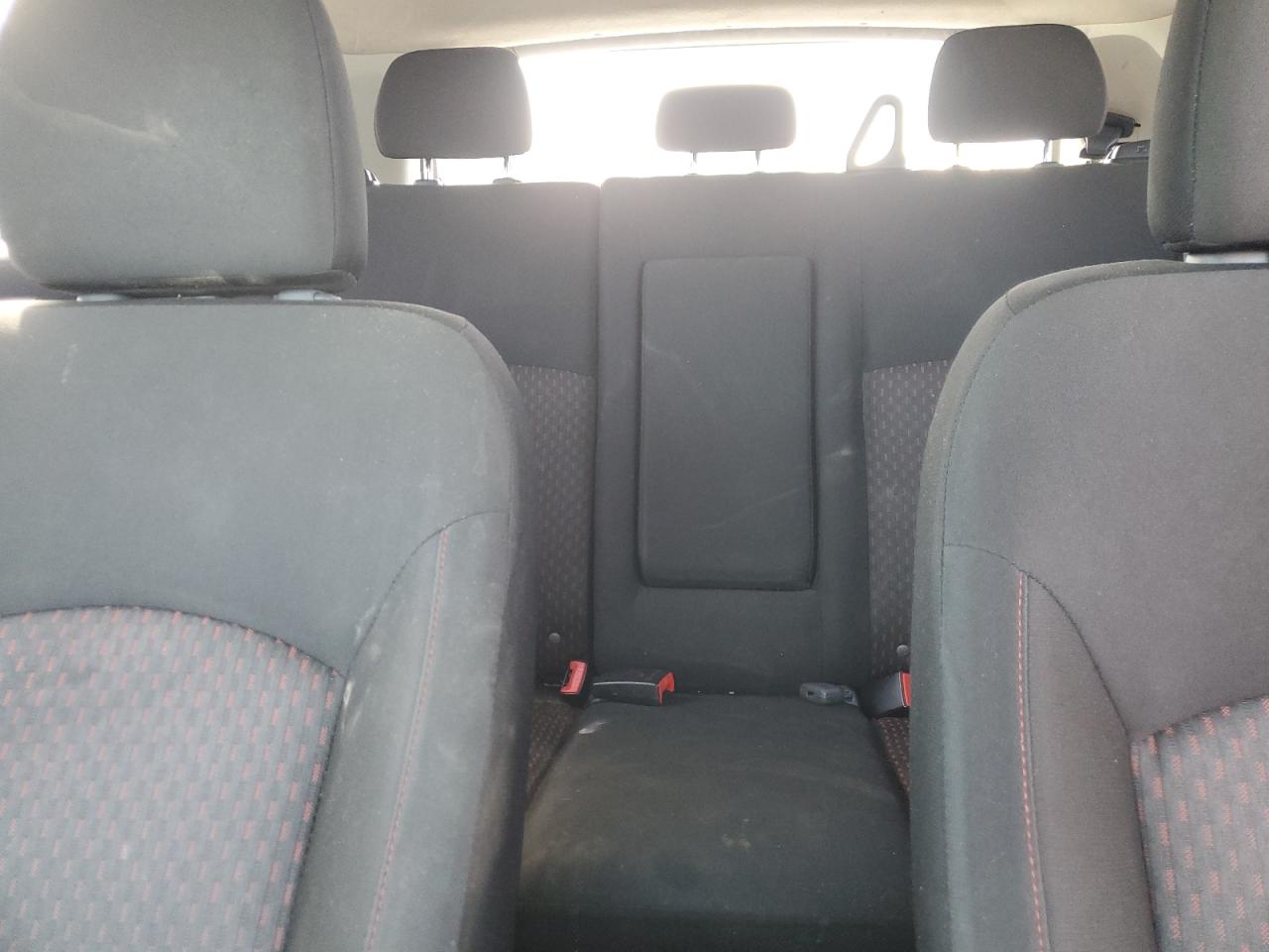 MITSUBISHI OUTLANDER SE