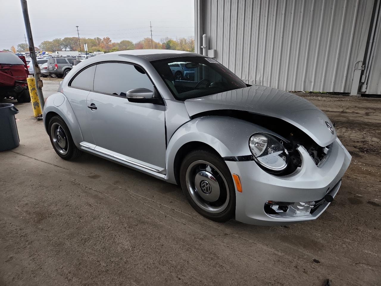 VOLKSWAGEN BEETLE 1.8T