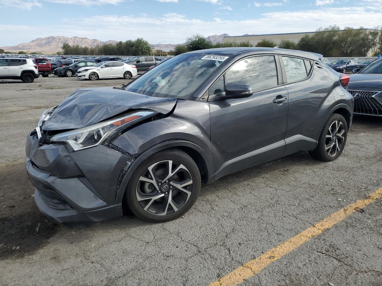 TOYOTA C-HR XLE