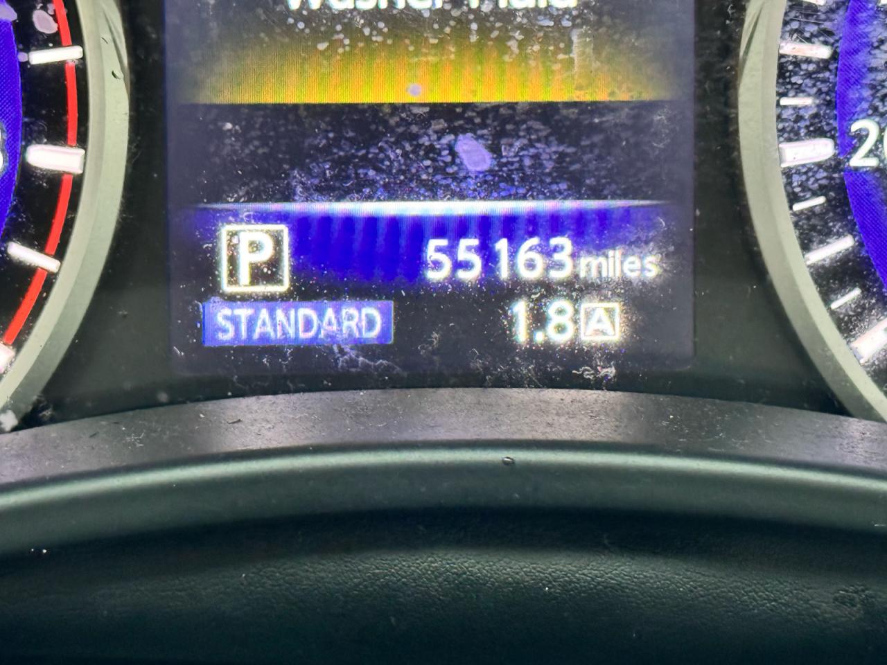 INFINITI Q60 LUXE 300