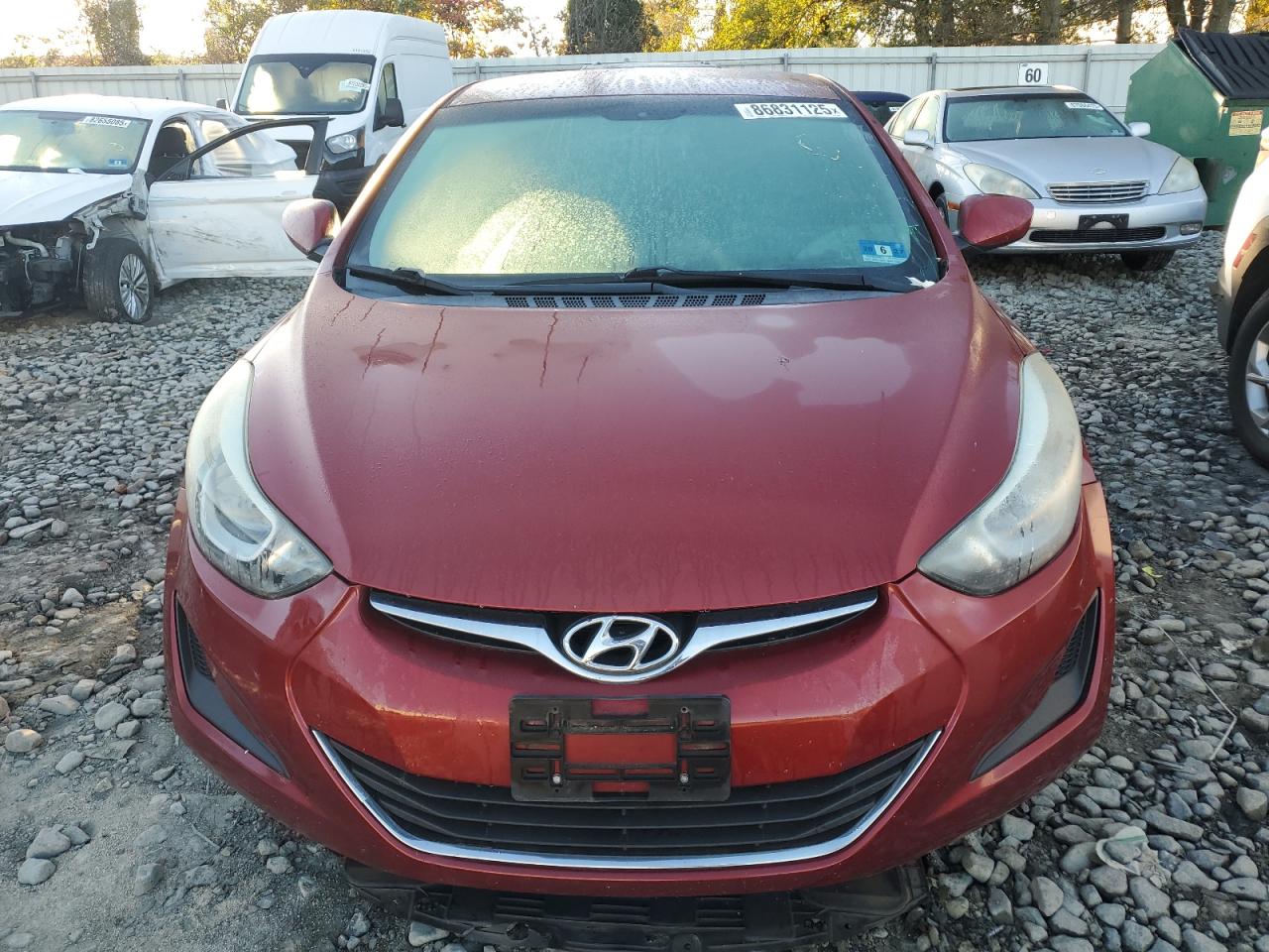 HYUNDAI ELANTRA SE