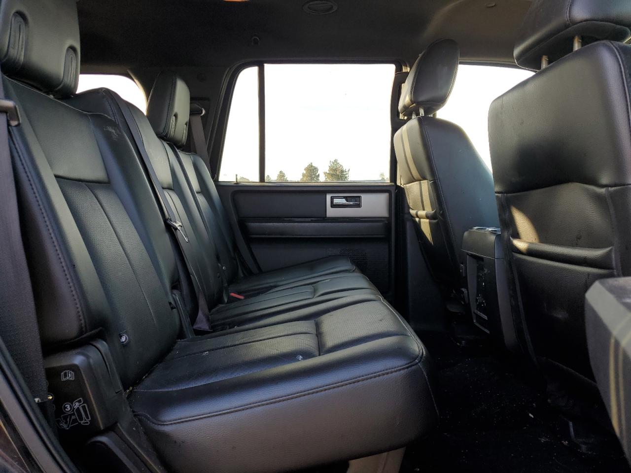 FORD EXPEDITION LIMITED