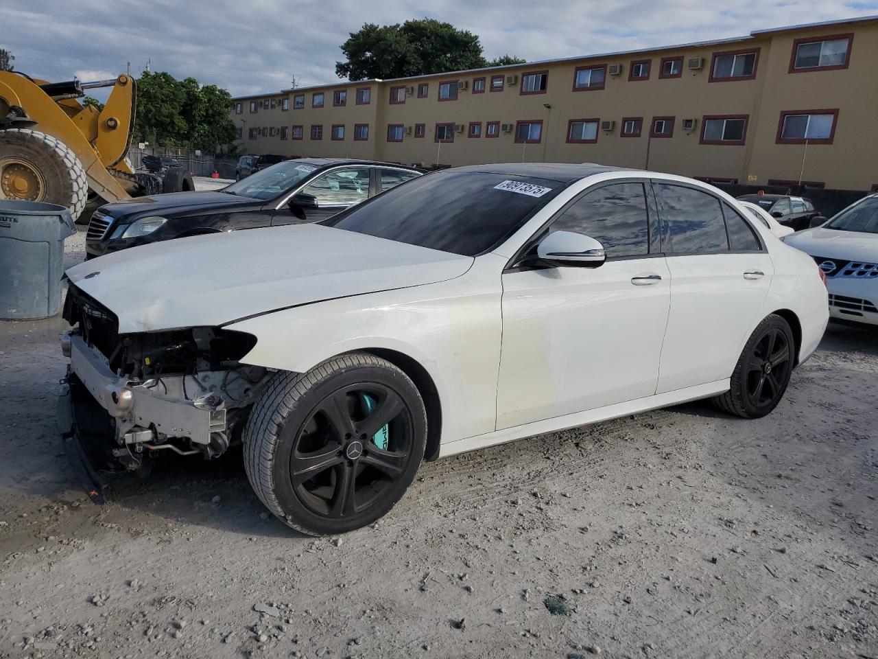 MERCEDES-BENZ E-CLASS 300 4MATIC