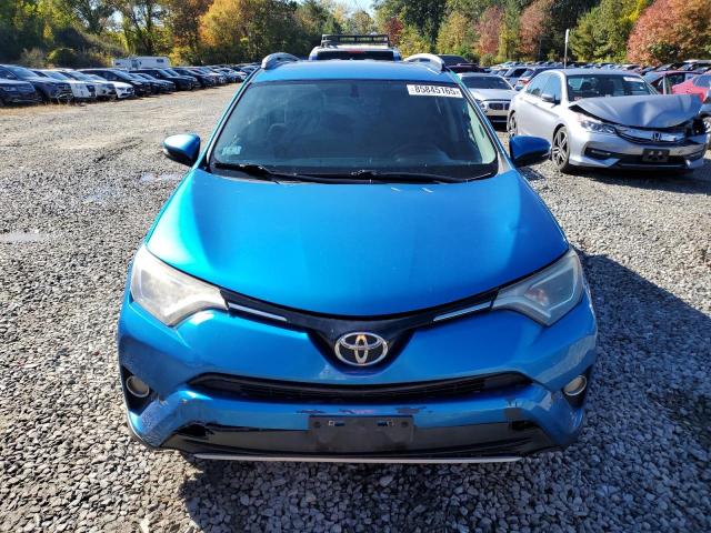 2016 TOYOTA RAV4 XLE - JTMRFREV0GJ069998