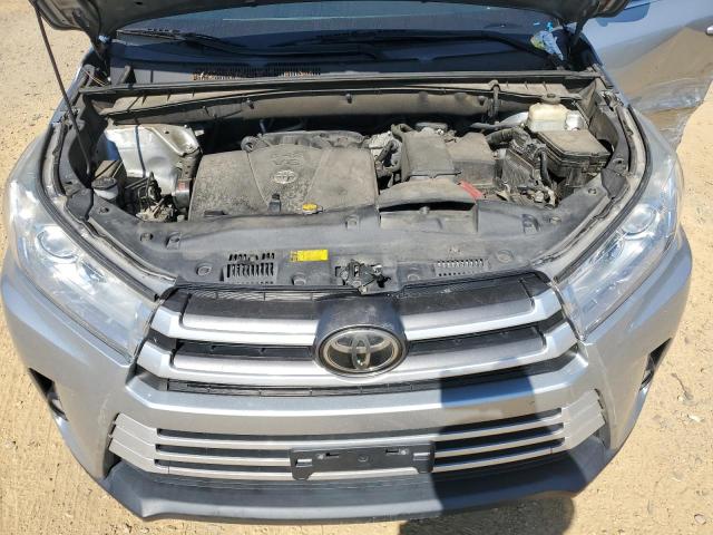 2017 TOYOTA HIGHLANDER SE 5TDKZRFH6HS517506